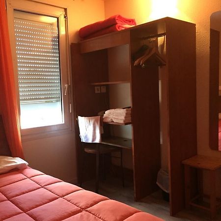 Fasthotel Nimes Caissargues Bagian luar foto
